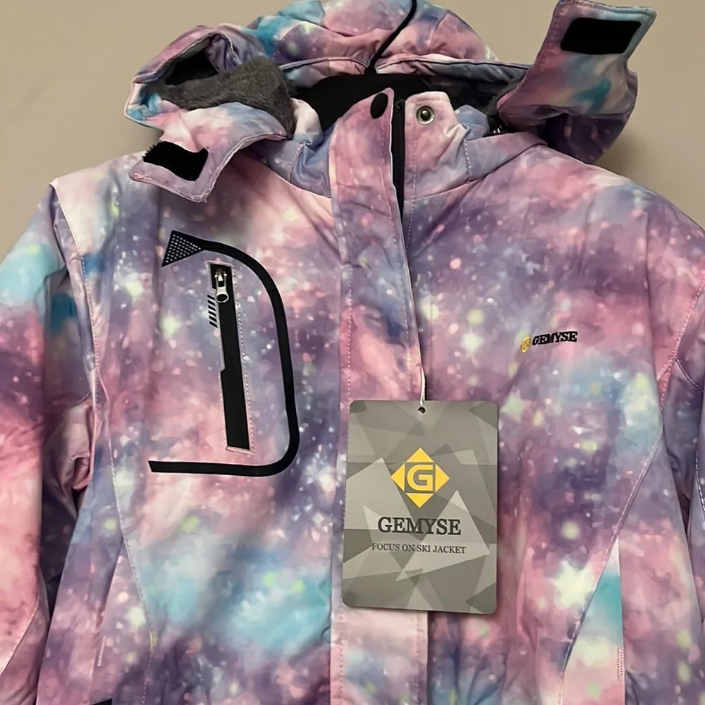 Jacket - Picture 2 of 11